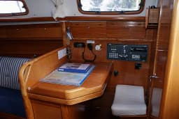 Bavaria 30 Cruiser in Rabac thumbnail 15