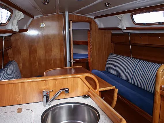 Bavaria 30 Cruiser in Rabac - Photo 3