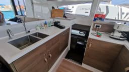 Bali 4.2 in Sardinia / Golfo Aranci / Mare Fun Charter & Marina thumbnail 15