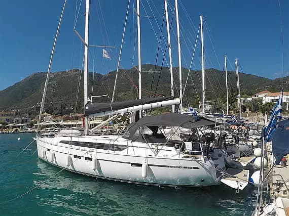 Bavaria 46 Cruiser in Lefkada / Nikiana Marina - Photo 1