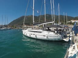 Bavaria 46 Cruiser in Lefkada / Nikiana Marina thumbnail 13