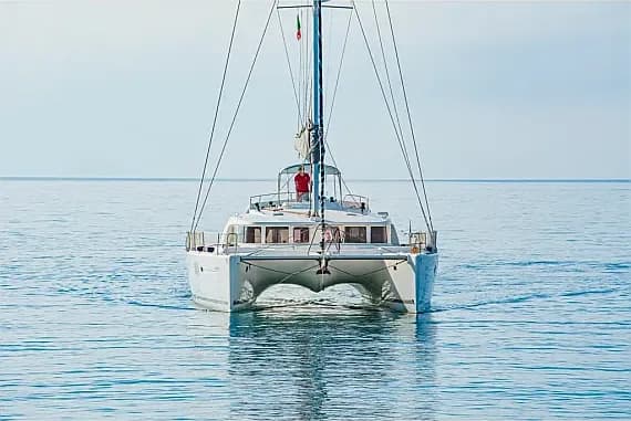 Lagoon 440 in San Vincenzo / Marina di San Vincenzo - image 1