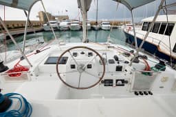 Lagoon 440 in San Vincenzo / Marina di San Vincenzo thumbnail 17