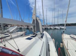 Oceanis 46.1 in Pomer / ACI Marina Pomer thumbnail 3