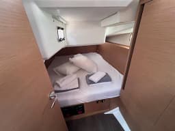 Sun Odyssey 440 in Volos / Port of Volos thumbnail 6