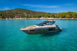 Cranchi M44 HT in Split / ACI Marina Split thumbnail 27