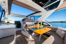 Cranchi M44 HT in Split / ACI Marina Split thumbnail 30