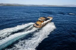 Cranchi M44 HT in Split / ACI Marina Split thumbnail 33