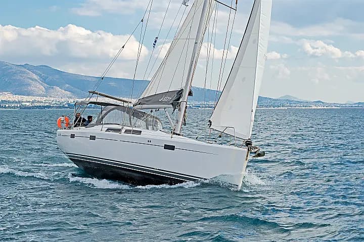 Hanse 415 in Rhodes New Marina - Photo 4