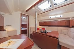 Hanse 415 in Rhodes New Marina thumbnail 8