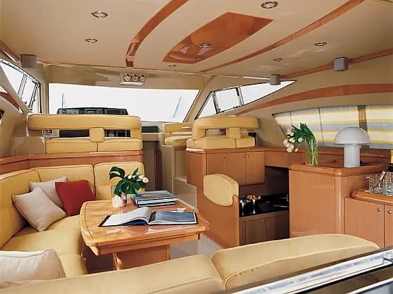 Ferretti 460 in Goa / Panaji port - Photo 3