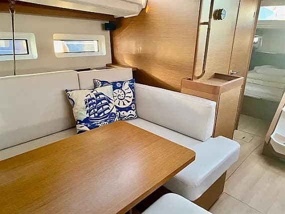 Sun Odyssey 440 in Šibenik / D-Marin Marina Mandalina - Photo 3