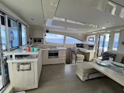 Leopard 48 in Eden Island / Mahe, Victoria / Eden Island Marina thumbnail 4