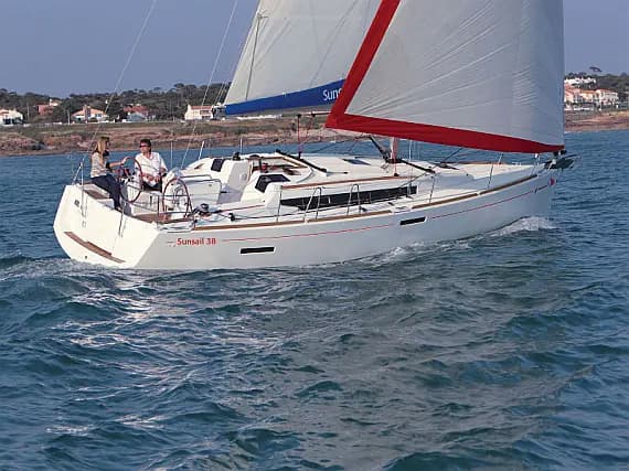 Sun Odyssey 389 in Dubrovnik / ACI Marina Dubrovnik - Photo 1