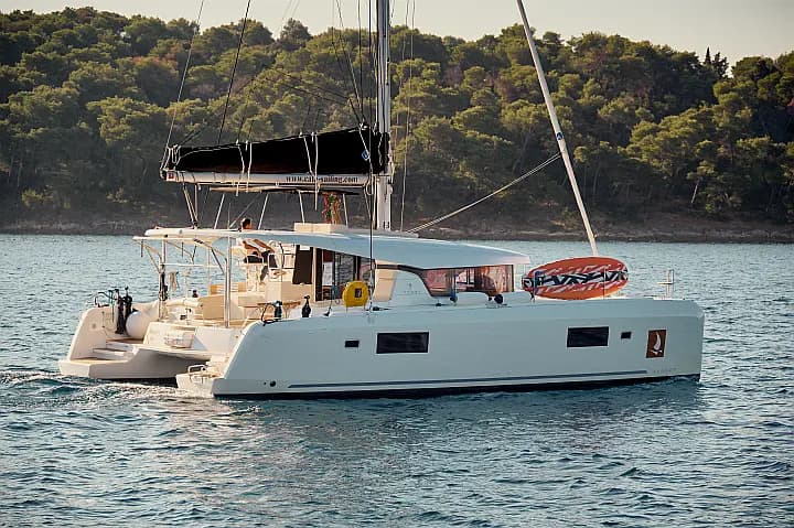 Lagoon 42 in Trogir / SCT Marina Trogir - Photo 4