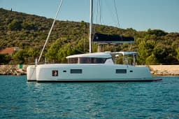 Lagoon 42 in Trogir / SCT Marina Trogir thumbnail 5