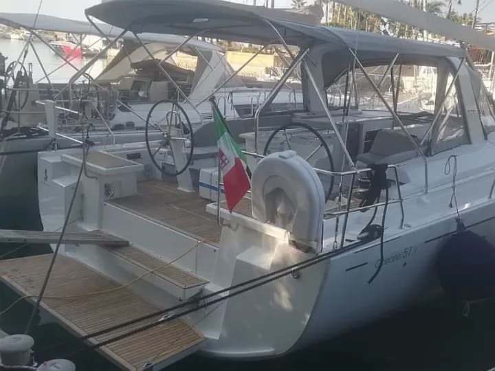 Oceanis 51.1 in Sardinia / Cannigione - Photo 4