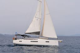 Sun Odyssey 410 in Kos / Marina Kos thumbnail 10