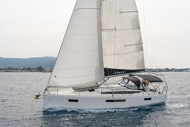 Sun Odyssey 410 in Kos / Marina Kos - Photo 4