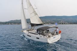 Sun Odyssey 410 in Kos / Marina Kos thumbnail 5