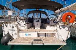 Sun Odyssey 410 in Kos / Marina Kos thumbnail 7