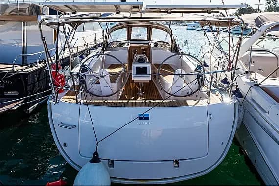 Bavaria 37 in Nea Peramos - Attica / Nea Peramos - Photo 1
