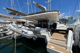 Elba 45 in Salerno / Marina d'Arechi thumbnail 9