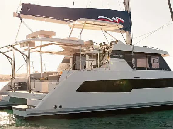 Leopard 42 in Placencia - image 1