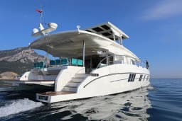 Serenity 64 in Ibiza / Sant Antoni de Portmany Port thumbnail 7