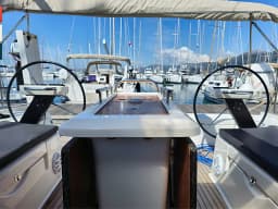 Dufour 430 in Rogoznica / Marina Frapa thumbnail 11