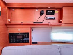 Dufour 430 in Rogoznica / Marina Frapa thumbnail 24