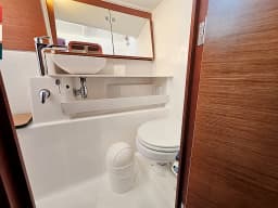 Dufour 430 in Rogoznica / Marina Frapa thumbnail 35