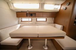 Oceanis 51.1 in Sardinia / Olbia / Marina di Olbia thumbnail 13