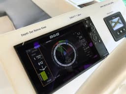 Bavaria C45 in Lefkada / Vliho Yacht Club thumbnail 10