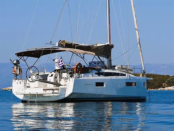 Sun Odyssey 410 in Athens / Alimos Marina - Photo 1