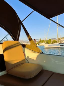 Sun Odyssey 410 in Athens / Alimos Marina thumbnail 16