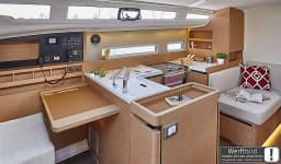Sun Odyssey 410 in Mallorca / Palma de Mallorca / Marina Naviera Balear thumbnail 10