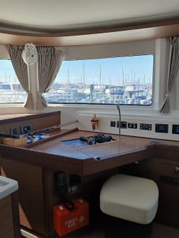 Lagoon 46 in Lavrion / Olympic Marina thumbnail 17