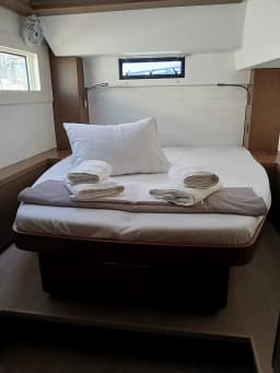 Lagoon 46 in Lavrion / Olympic Marina thumbnail 31