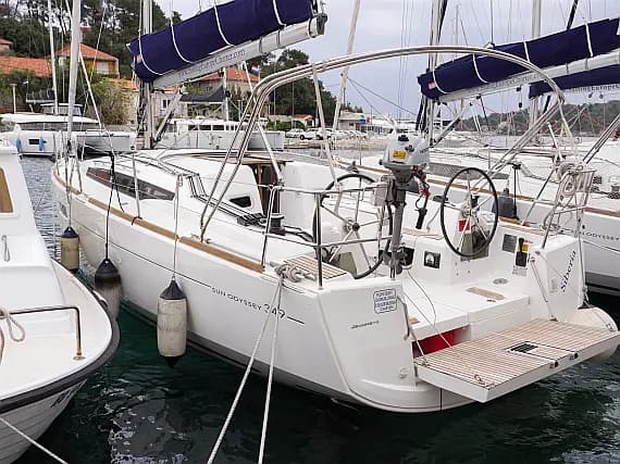 Sun Odyssey 349 in Šolta / Rogač - Photo 1