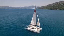 Lagoon 421 in Marmaris Yacht Marina thumbnail 19