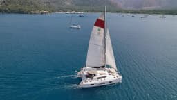 Lagoon 421 in Marmaris Yacht Marina thumbnail 22