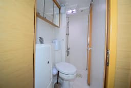 Lagoon 421 in Marmaris Yacht Marina thumbnail 52