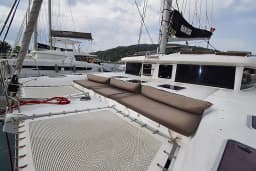 Lagoon 421 in Marmaris Yacht Marina thumbnail 65