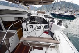 Lagoon 421 in Marmaris Yacht Marina thumbnail 71