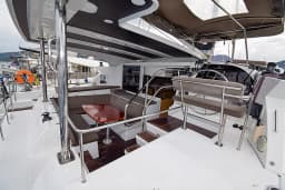 Lagoon 421 in Marmaris Yacht Marina thumbnail 72