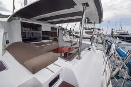 Lagoon 421 in Marmaris Yacht Marina thumbnail 77