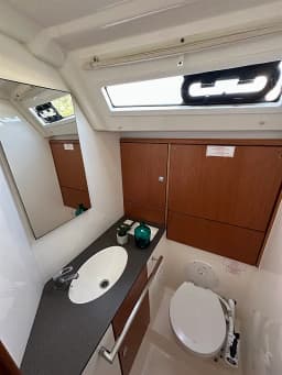 Bavaria Cruiser 46 in Drage / Marina Drage thumbnail 4