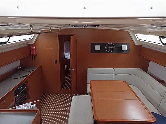 Bavaria Cruiser 46 in Kefalonia / Sami Port - Photo 3