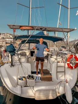 Cyclades 50.5 in Aegina / Port of Aegina thumbnail 27